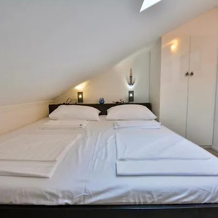 10 In Petrac Apartmán Banjol